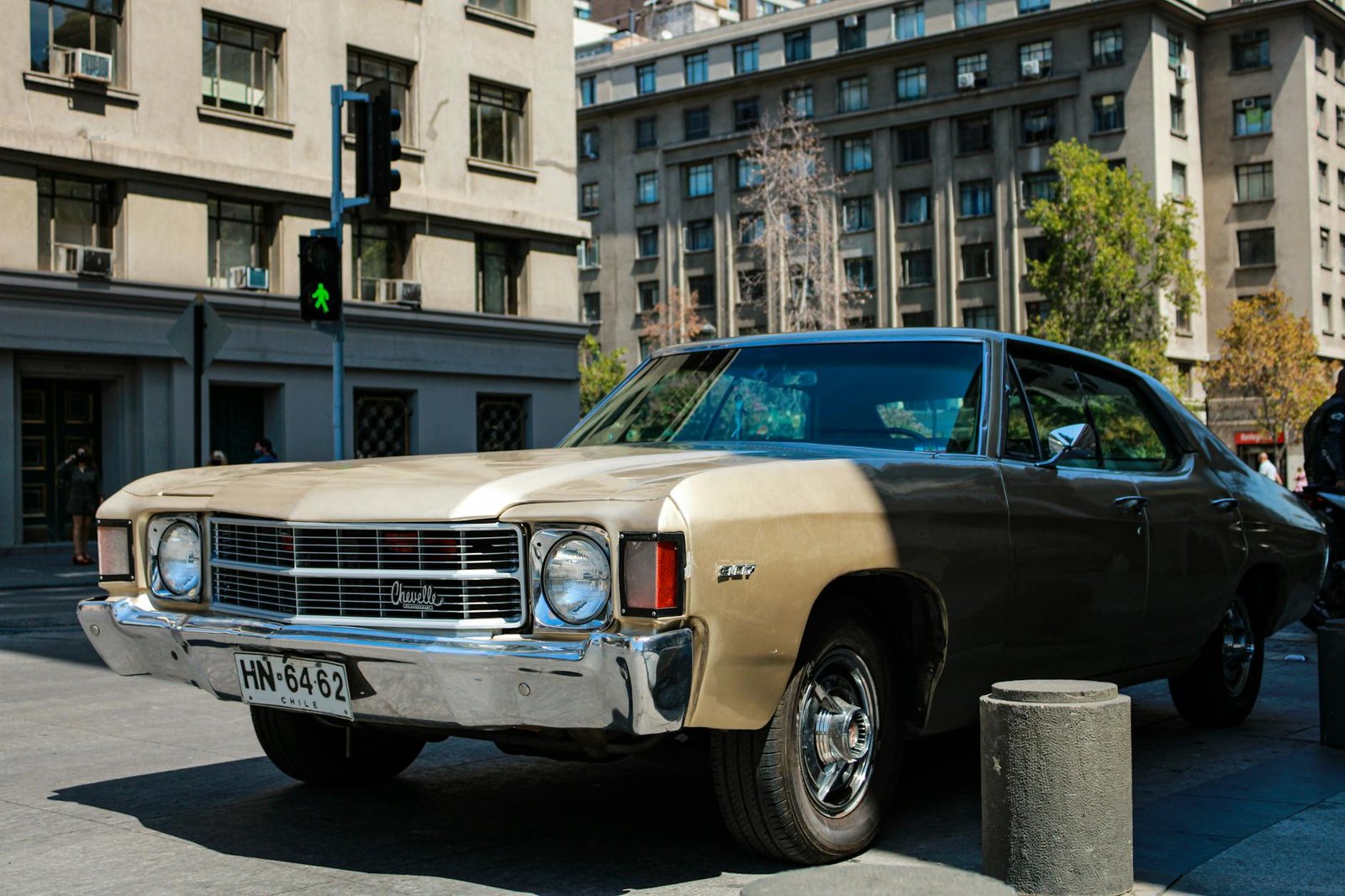 Chevrolet Chevelle clássico na rua Santiago