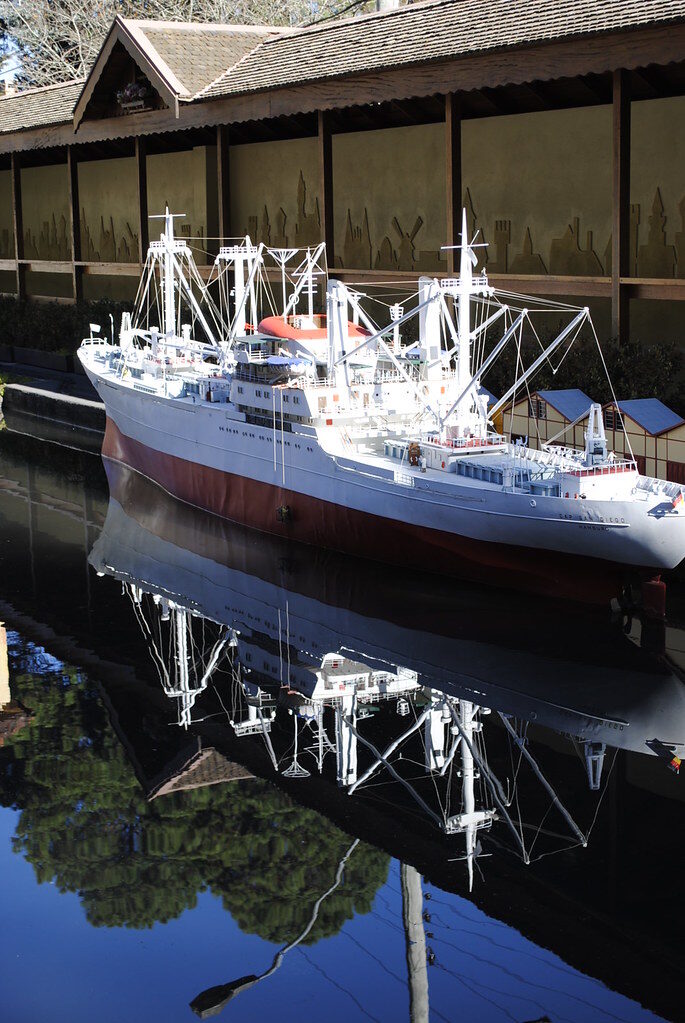 Modelo navio Cap San Diego