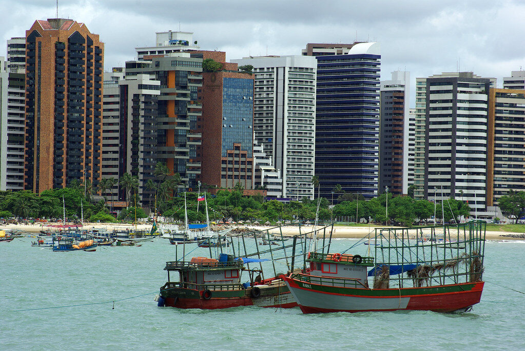 Barcos, cidade, praia, Brasil
